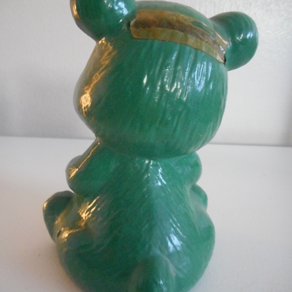 Vintage Chalkware or ceramic Green Bear Bank Shamrock - Picture 3 of 7